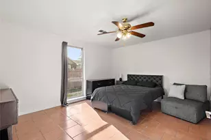 225 Palmyra St, Houston, TX 77022 - Photo 9