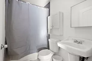 225 Palmyra St, Houston, TX 77022 - Photo 11