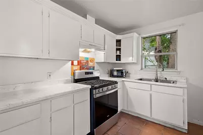 225 Palmyra Street, Houston, TX 77022 - Photo 3
