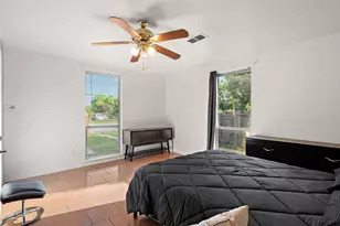 225 Palmyra St, Houston, TX 77022 - Photo 7