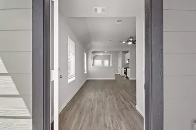 13773 Sunshine Peak Drive, Willis, TX 77318 - Photo 3