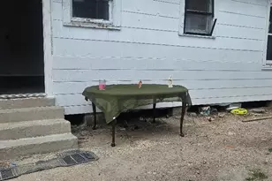 1411 Mcneil St, Houston, TX 77009 - Photo 9