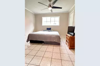 15119 McLeod Drive, Houston, TX 77060 - Photo 5