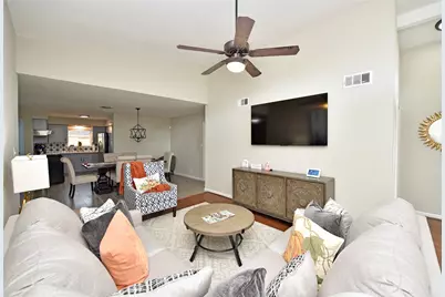 6330 Mobud Drive, Houston, TX 77074 - Photo 9