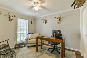 9902 Wren St, La Porte, TX 77571 - Photo 19