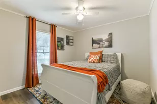 9902 Wren St, La Porte, TX 77571 - Photo 21