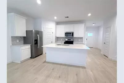 31722 Margaret Woods Lane, Fulshear, TX 77423 - Photo 3