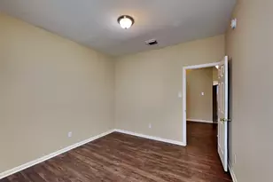 15742 Flagstone Walk Way, Houston, TX 77049 - Photo 21