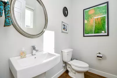 2010 Saint Charles Street, Houston, TX 77003 - Photo 25