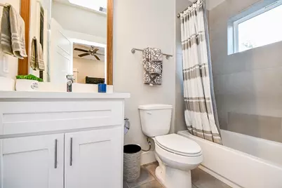 2010 Saint Charles Street, Houston, TX 77003 - Photo 27