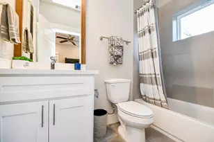 2010 St Charles St, Houston, TX 77003 - Photo 27