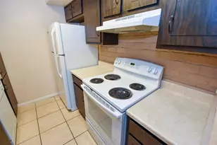 1524 Beaumont Rd, Baytown, TX 77520 - Photo 9