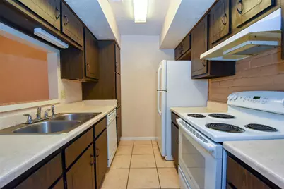 1524 Beaumont Road, Baytown, TX 77520 - Photo 7