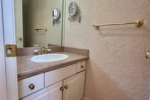 5849 Sugar Hill Dr, Houston, TX 77057 - Photo 13