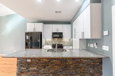 3 N Ennis Street, Houston, TX 77003 - Photo 9