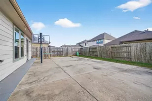 1916 Acklen Run Dr, Rosharon, TX 77583 - Photo 41