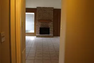10806 Lynbrook Dr, Houston, TX 77042 - Photo 13