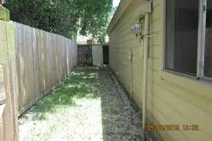 10806 Lynbrook Dr, Houston, TX 77042 - Photo 33