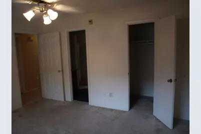 10806 Lynbrook Drive #b, Houston, TX 77042 - Photo 17