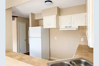 1204 Saint Joseph Street #6, Houston, TX 77023 - Photo 9