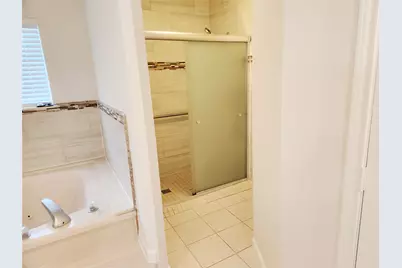 5107 Whittier Oaks Drive, Friendswood, TX 77546 - Photo 39