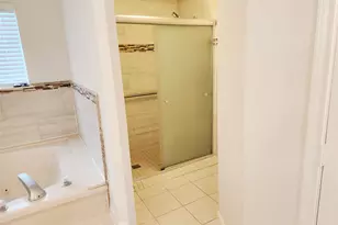 5107 Whittier Oaks Dr, Friendswood, TX 77546 - Photo 39