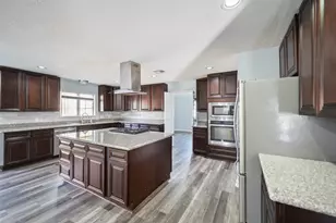 5107 Whittier Oaks Dr, Friendswood, TX 77546 - Photo 11