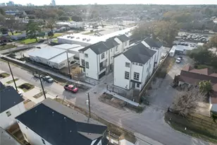 1913 Hoskins Dr, Houston, TX 77080 - Photo 29
