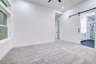 1913 Hoskins Dr, Houston, TX 77080 - Photo 5