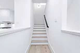 319 N Nagle St, Houston, TX 77003 - Photo 25