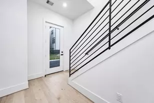 319 N Nagle St, Houston, TX 77003 - Photo 5