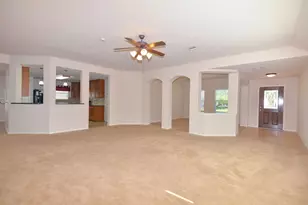 13607 Manor Crest Ln, Rosharon, TX 77583 - Photo 3