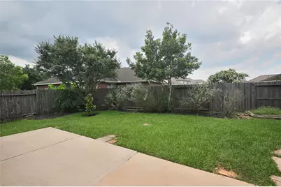13607 Manor Crest Lane, Rosharon, TX 77583 - Photo 25