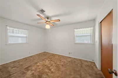 613 Grantham Road, Baytown, TX 77521 - Photo 23
