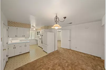 613 Grantham Road, Baytown, TX 77521 - Photo 17