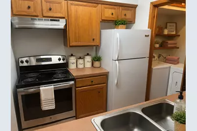 1818 Augusta Drive #21, Houston, TX 77057 - Photo 13