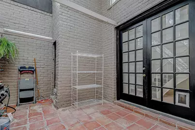 7502 Olympia Drive, Houston, TX 77063 - Photo 39