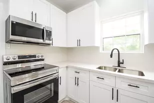 2707 Kirk St, Houston, TX 77026 - Photo 17