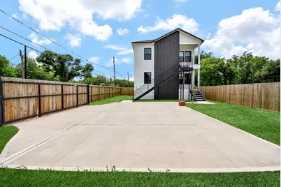 2707 Kirk Street, Houston, TX 77026 - Photo 1