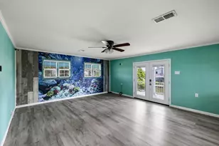 7210 Beau Terre St, Hitchcock, TX 77563 - Photo 21