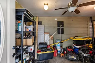 7210 Beau Terre St, Hitchcock, TX 77563 - Photo 31