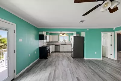 7210 Beau Terre Street, Hitchcock, TX 77563 - Photo 23
