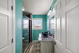 7210 Beau Terre St, Hitchcock, TX 77563 - Photo 29