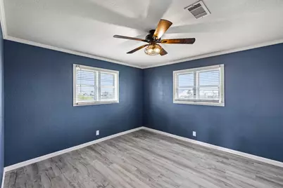 7210 Beau Terre Street, Hitchcock, TX 77563 - Photo 27