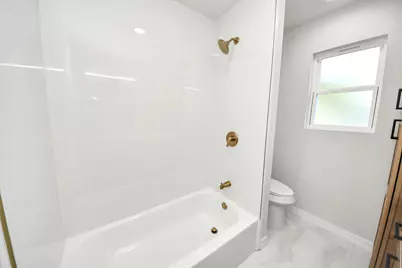 10806 Olympia Drive, Houston, TX 77042 - Photo 29