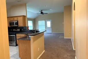 9119 Melody Park Ln, Houston, TX 77044 - Photo 7