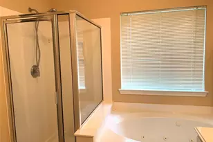 9119 Melody Park Ln, Houston, TX 77044 - Photo 17