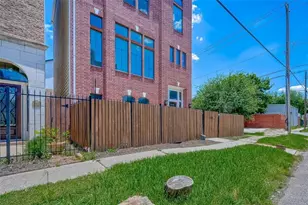 1739 Oakdale St, Houston, TX 77004 - Photo 3