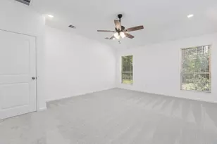28819 Mount Bonnell Dr, New Caney, TX 77357 - Photo 15