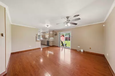 5506 Cheshire Lane, Houston, TX 77092 - Photo 5
